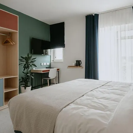 Townhouse17 Boutique 3* Victoria