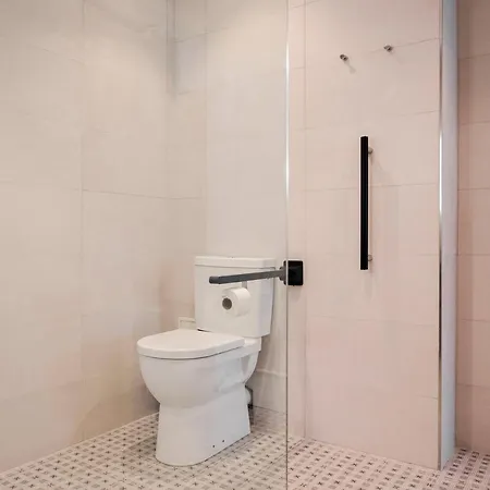 Hotel Townhouse17 Boutique Victoria