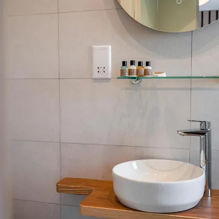 Townhouse17 Boutique Hotel Victoria