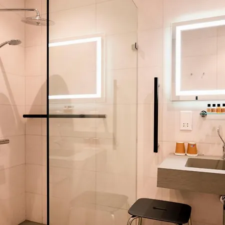 Townhouse17 Boutique Hotel Victoria