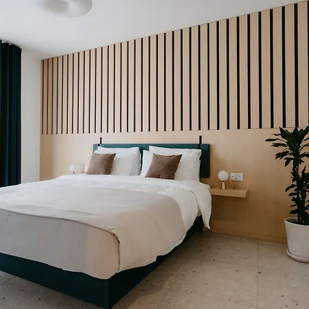 Townhouse17 Boutique 3* Victoria