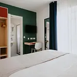 Отель Townhouse17 Boutique 3*