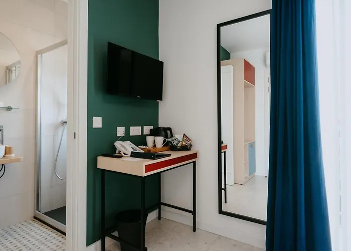 Townhouse17 Boutique 3* Victoria