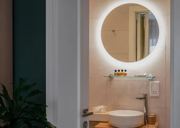 Townhouse17 Boutique 3*