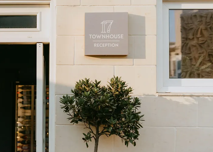 Townhouse17 Boutique 3*