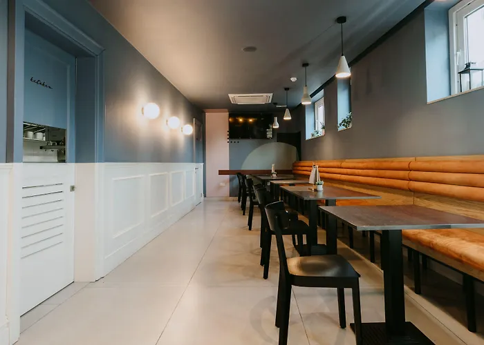 Townhouse17 Boutique 3*